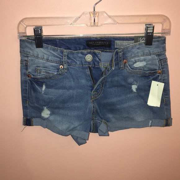 Size 00 Medium Wash Shorts - Picture 1 of 3